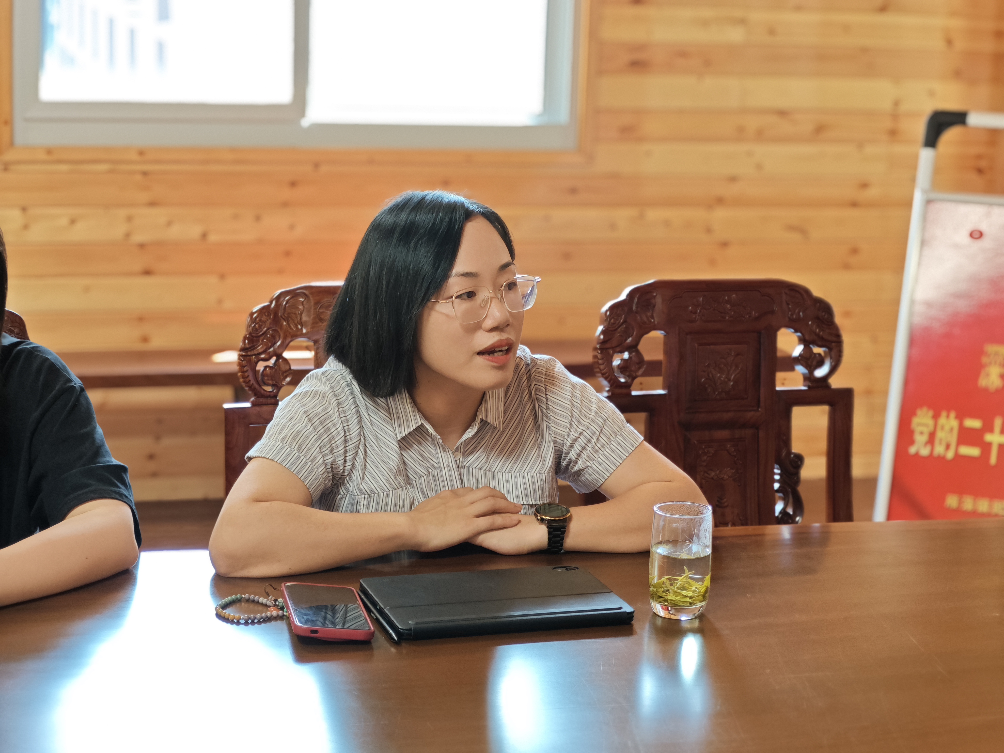 乐清市雁荡镇民宗所赴能仁寺宣讲党的二十届三中全会精神(图3)